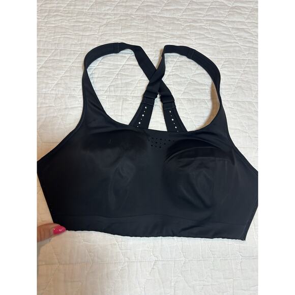 Athleta Black Sports Bra - Picture 1 of 4
